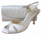 Menbur Ivory Satin Heeled Sandals