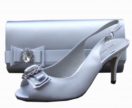 Menbur Pearl Grey Peep Toe Shoes