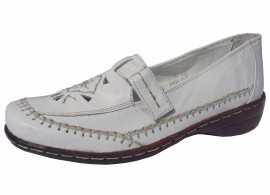 Savana Soft & Flexible White Leather Flat Shoes