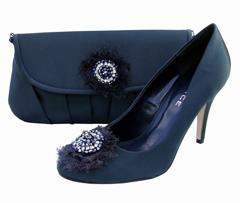 ladies navy heels