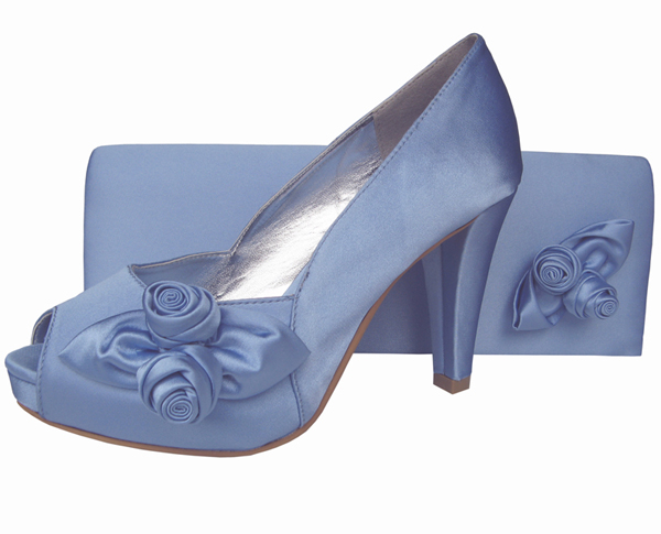 periwinkle blue pumps